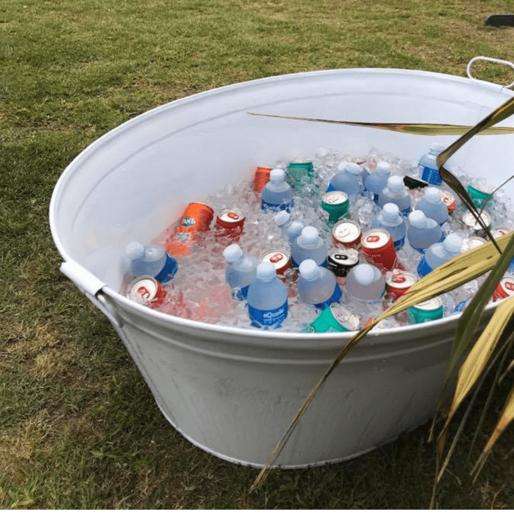 Powder coated bath with drinks and ice